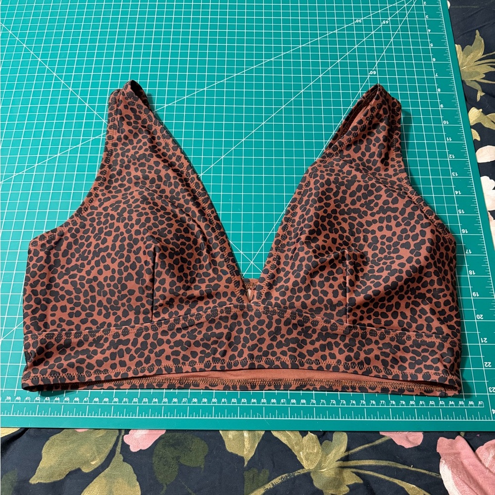 Old Navy Animal Print V-Neck Blouse